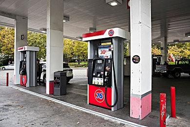 怪异的战略益智塔防游戏《瓶瓶罐罐》10月20日在PC和任天堂Switch上发售